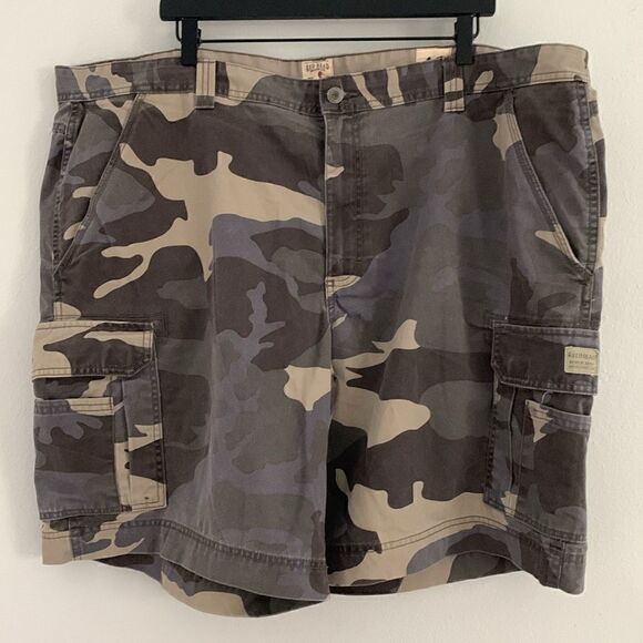 Red Head camouflage cargo shorts men’s size 46 - Picture 2 of 8